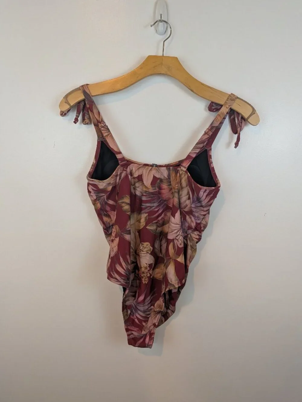 Torrid Tropical Wireless One Piece Swimsuit, Sz 0X
